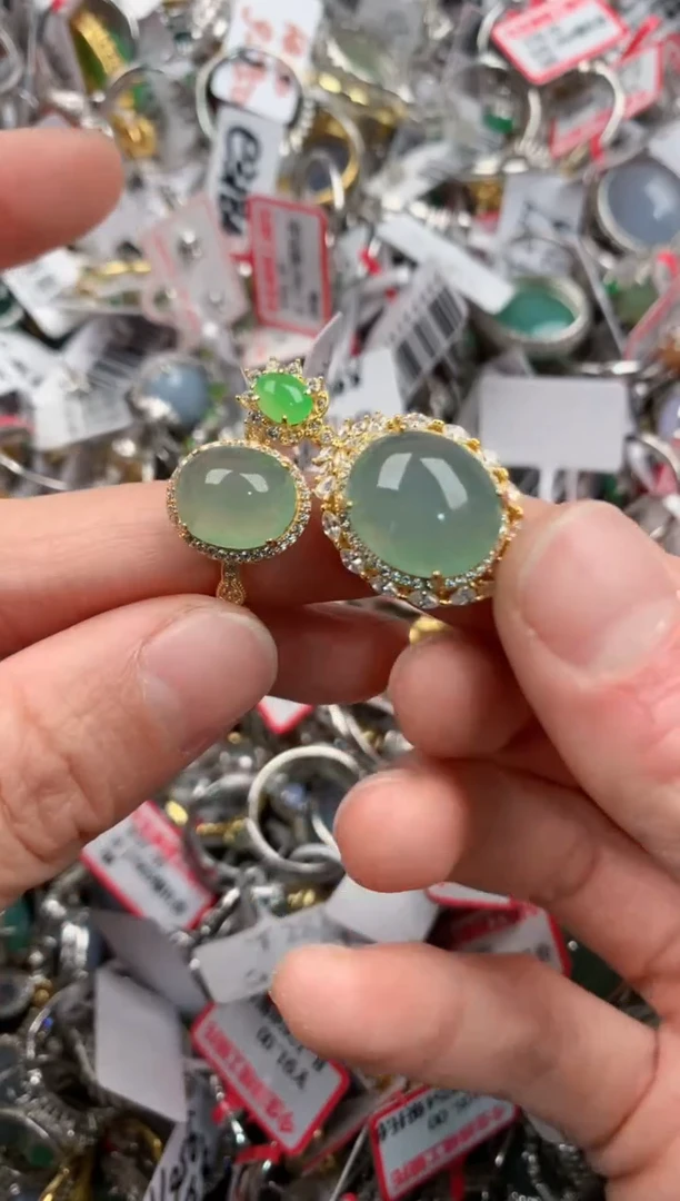 银S925镶嵌戒指翡翠666    2