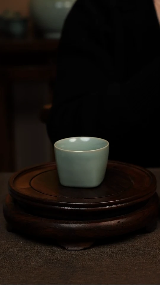 瓷片仿古天青天圆地方杯80ml 微瑕 不带礼盒