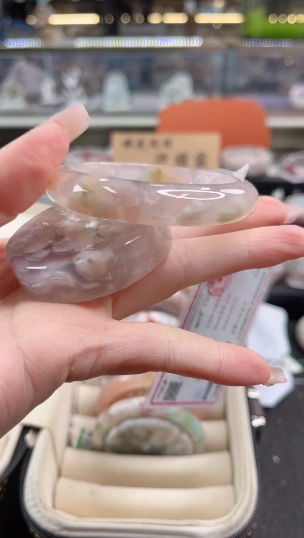 未镶嵌手镯石英质玉53圈口（赠品镯心）s91185