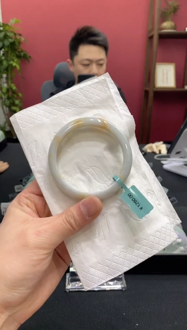 【闪购商品】翡翠手镯未镶嵌00003368