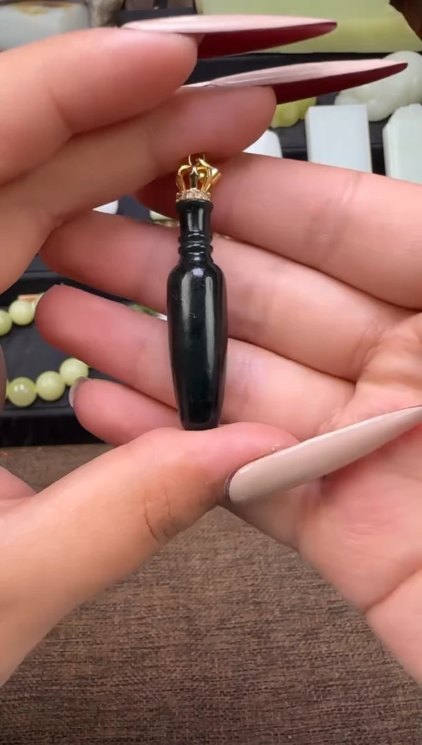 吊坠(不含链)钛钢和田玉豪****涯吊坠