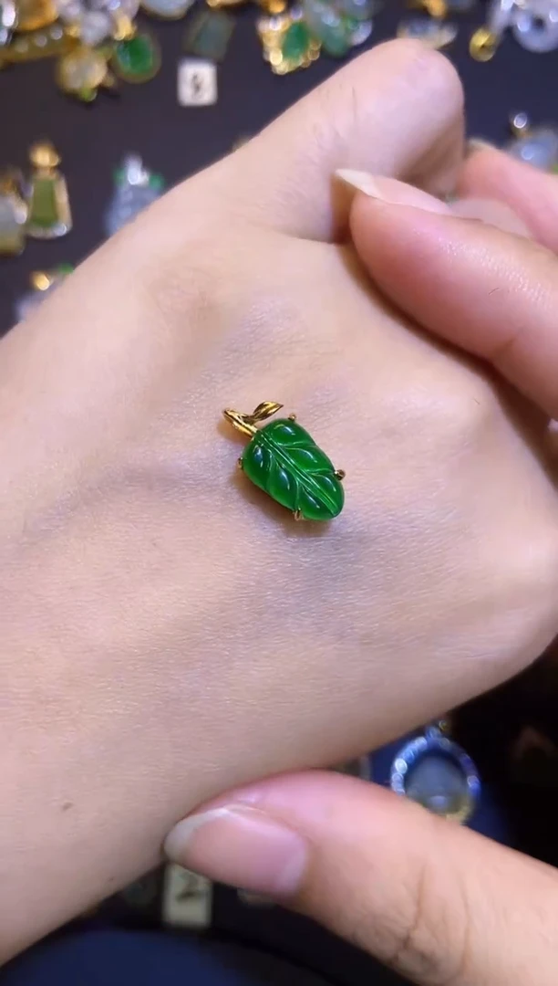 翡翠银S925镶嵌吊坠(不含链)1