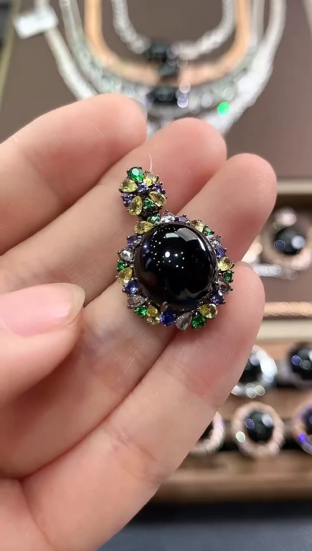 吊坠(不含链)18K金镶嵌翡翠g142