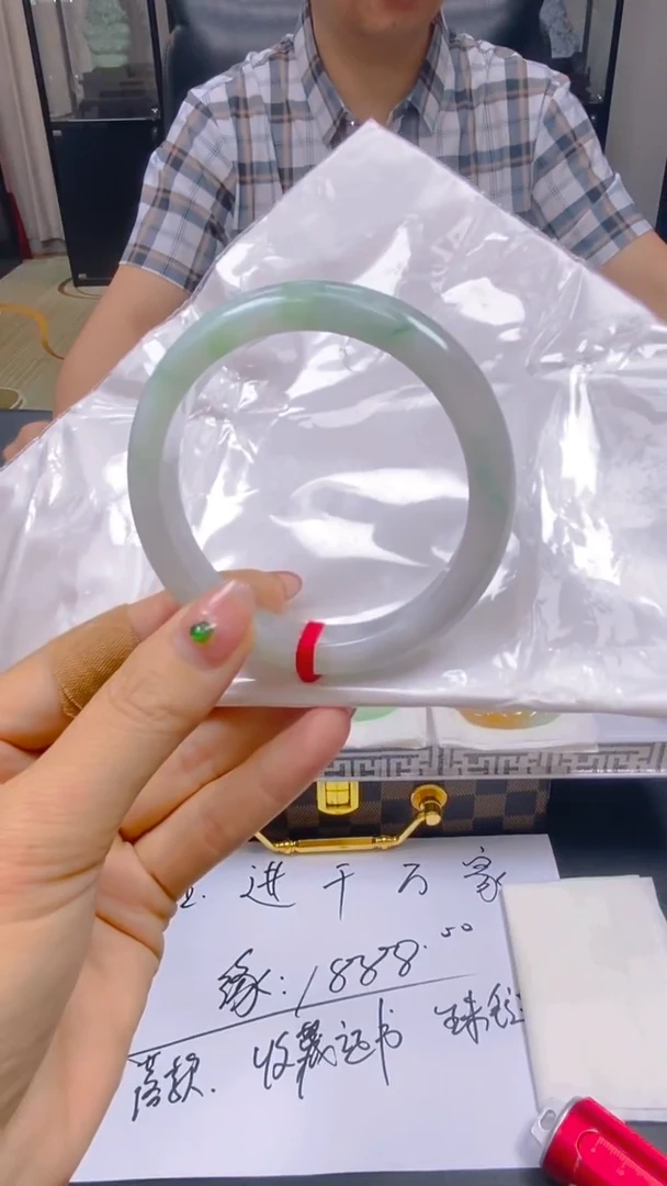 定制翡翠未镶嵌闪购毛货链接XDS0030