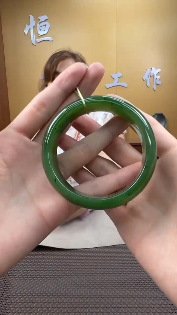 和田玉未镶嵌颈饰手镯59