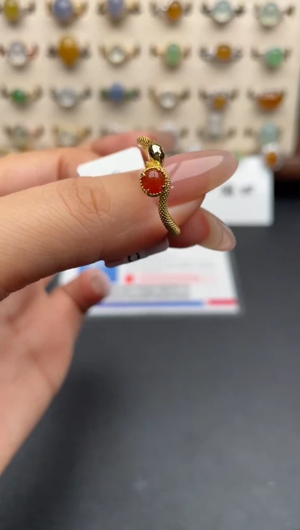 银S925镶嵌戒指翡翠一物一证一礼盒