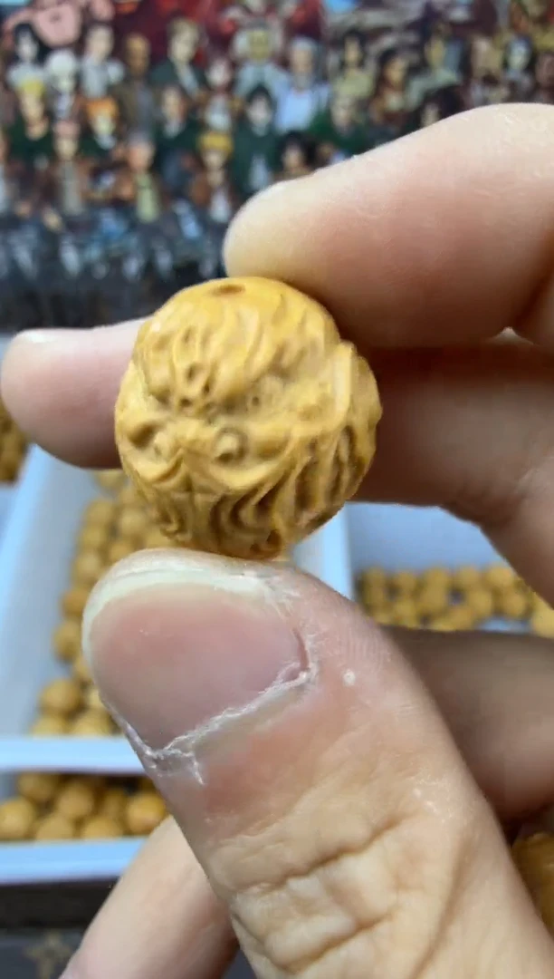 猴头核桃吊坠口罩 恶僧