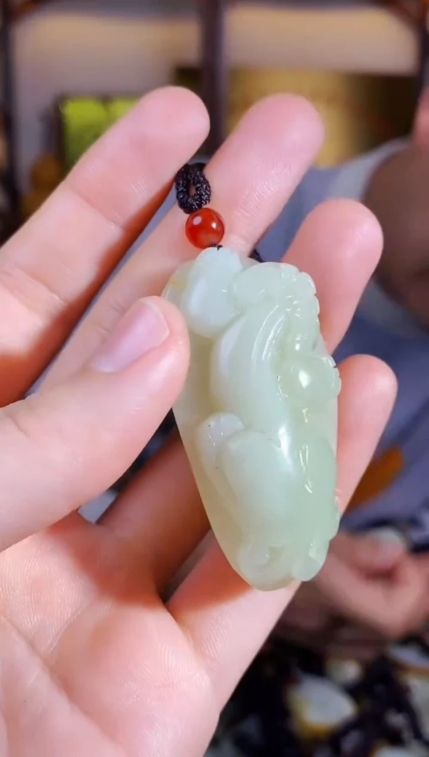 【闪购商品】和田玉颈饰未镶嵌1