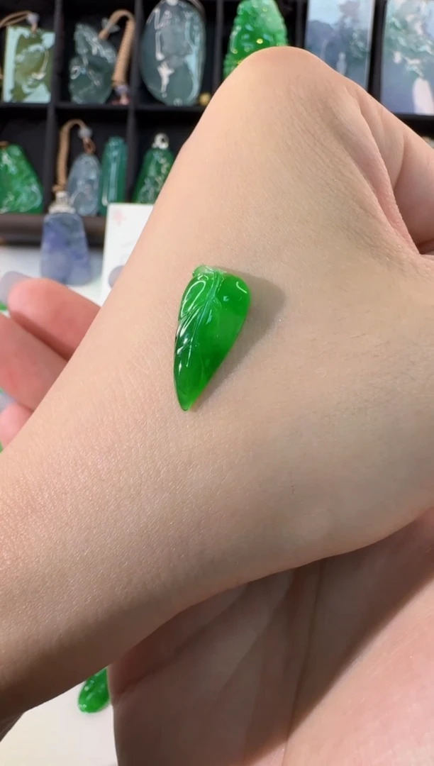 颈饰未镶嵌翡翠缅甸A货翡翠