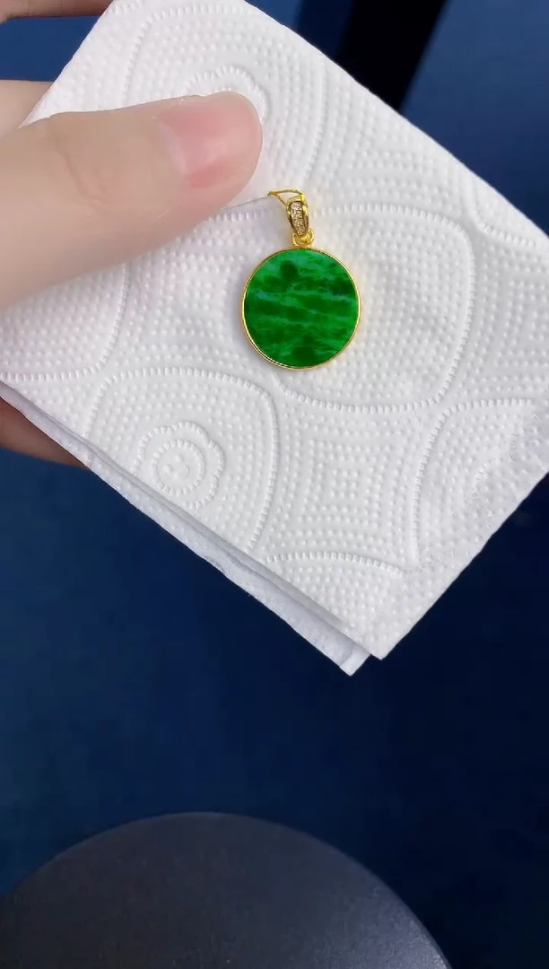 颈饰未镶嵌翡翠天然翡翠缅甸A货