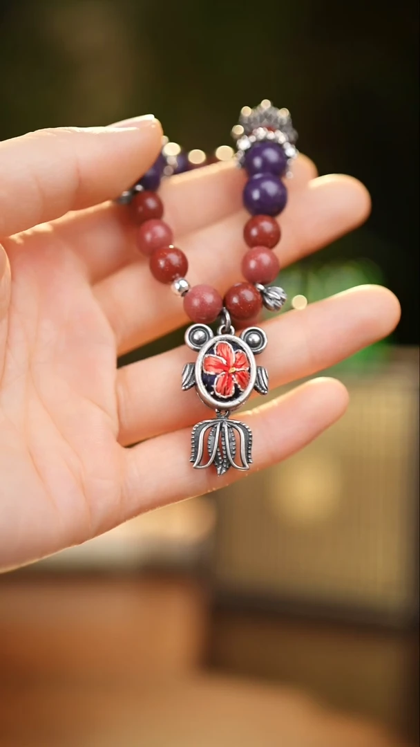 刺绣私人定制苗族手工A806