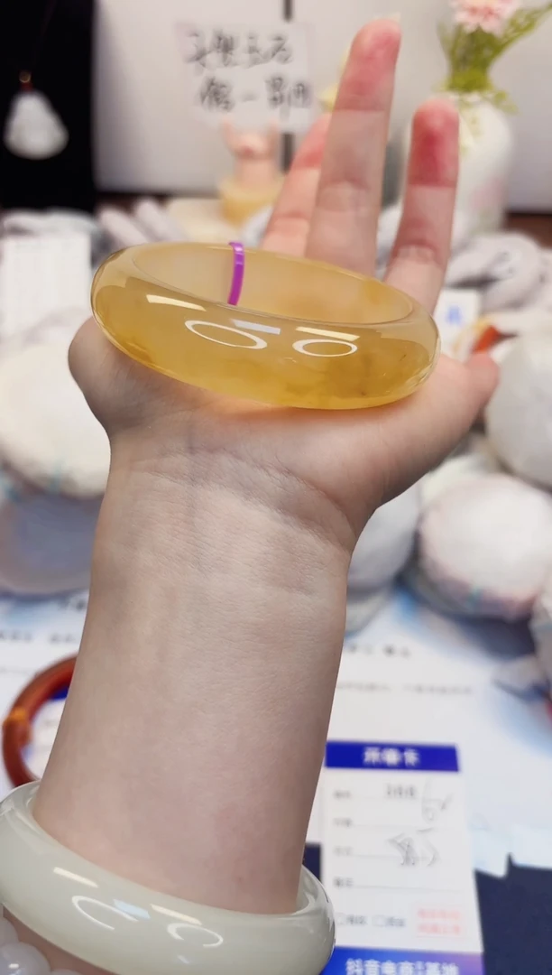 【闪购商品】石英质玉手镯未镶嵌388-财气镯-圈口58