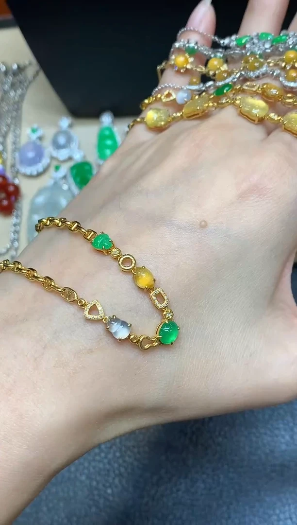 18K金镶嵌手链翡翠11【无服务费多宝