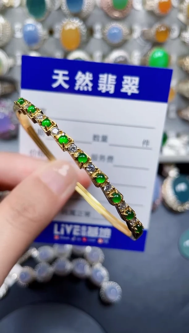 银S925镶嵌手镯翡翠200