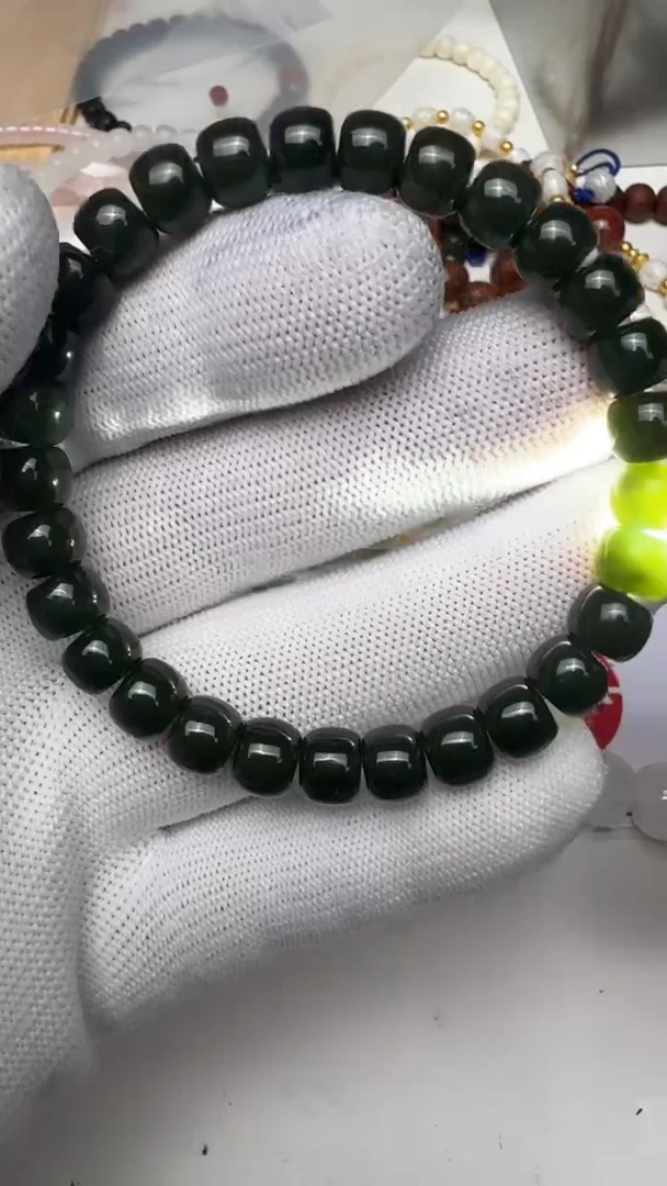 未镶嵌手链和田玉文玩文玩