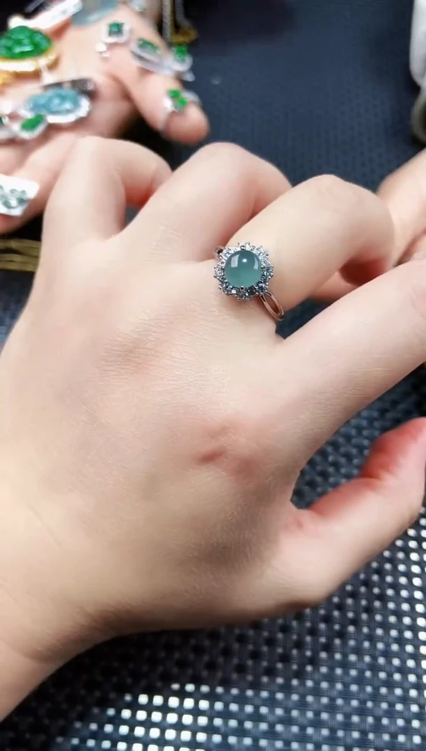 【闪购商品】翡翠戒指未镶嵌11111111