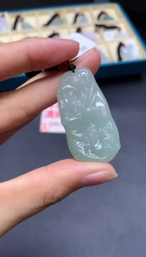 【闪购商品】定制翡翠未镶嵌悟道【无服务费】