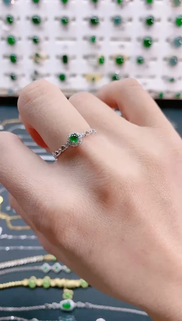 【闪购商品】翡翠戒指银S925镶嵌天然翡翠