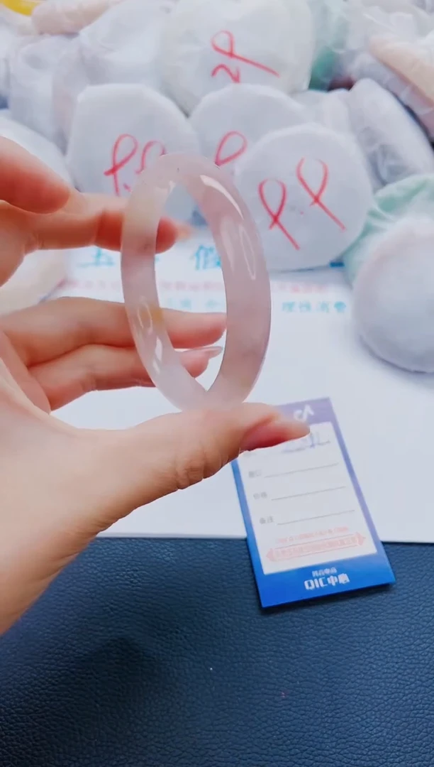 石英质玉手镯未镶嵌L212-56-57