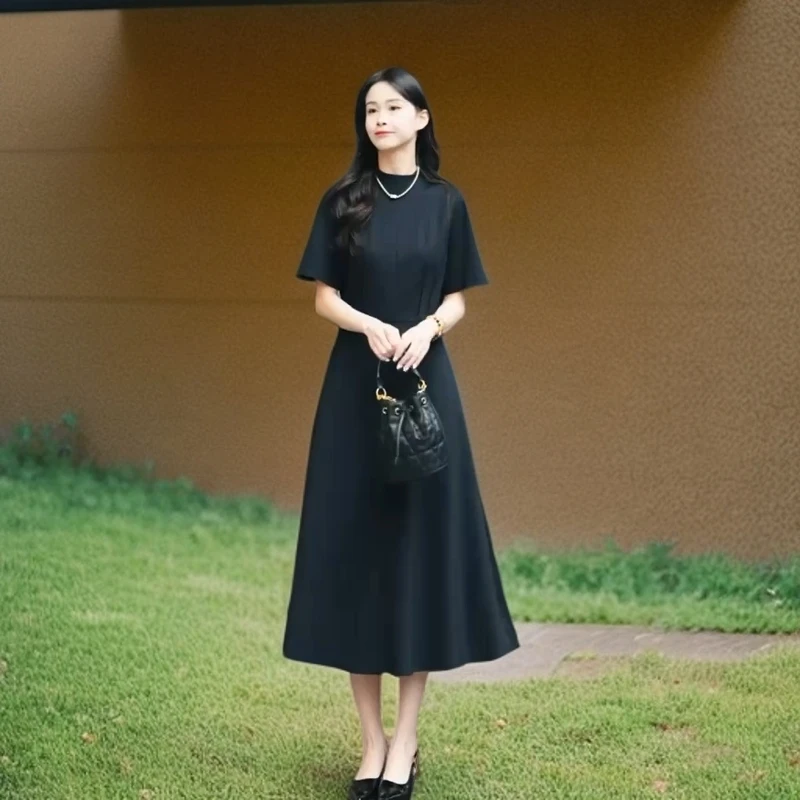 哥弟夏季温柔法式收腰显瘦赫本优雅短袖秋春秋女士黑色连衣裙