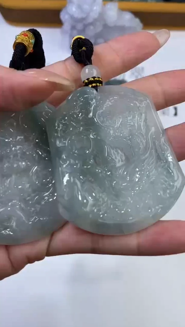 翡翠挂件未镶嵌299660   /一对发