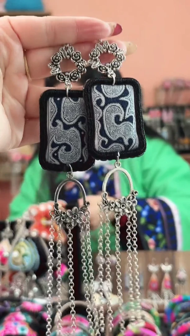 织绣艺枝独绣手工饰品07