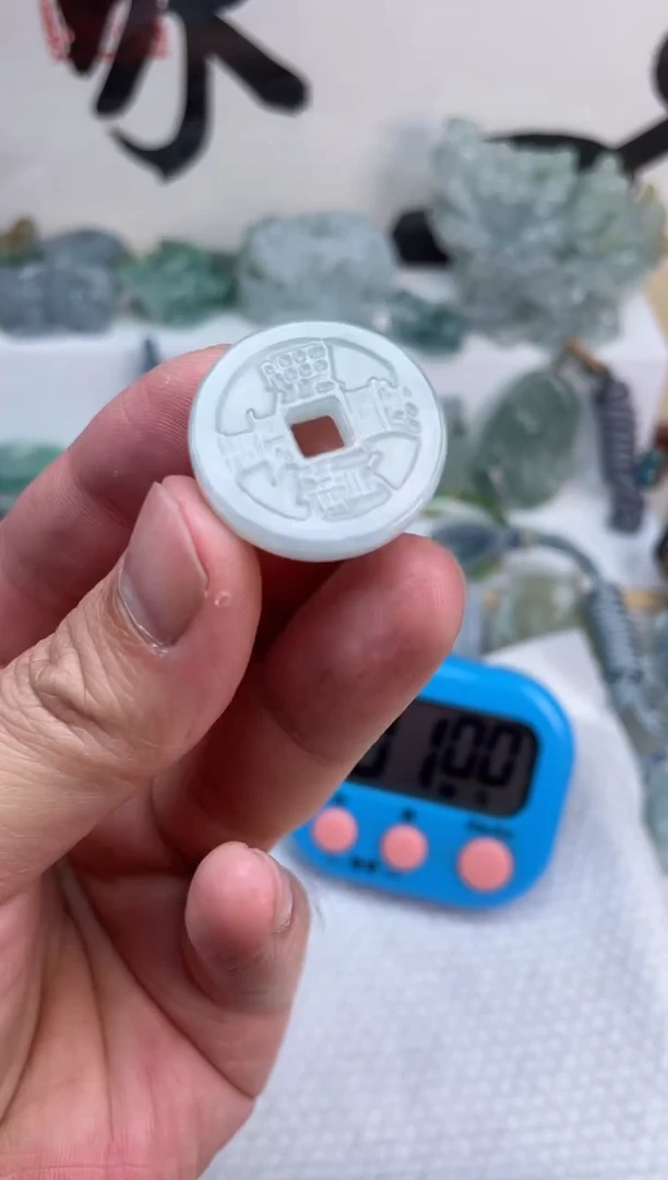 【闪购商品】翡翠摆件未镶嵌钱