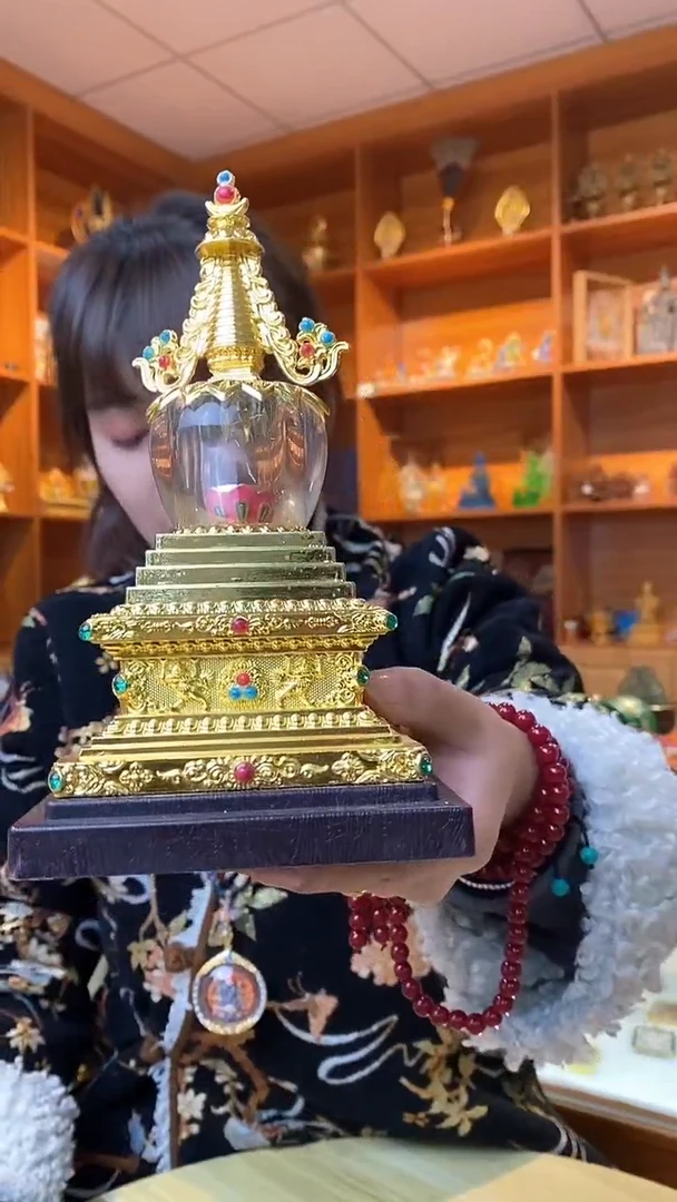 【闪购商品】泥塑释迦塔-与实物略有差异介意者慎拍