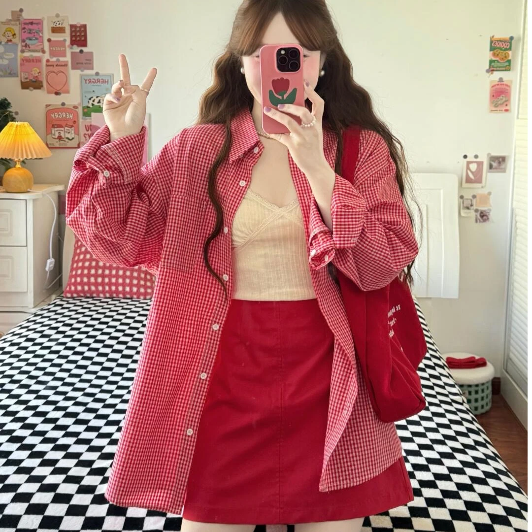时尚洋气减龄红色格子衬衫早春慵懒休闲宽松衬衣高腰红色短裙套装