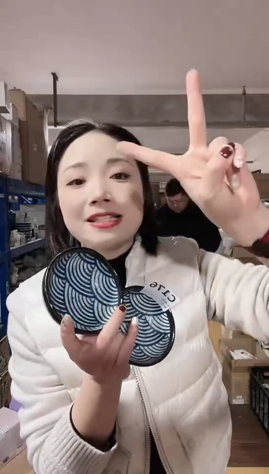 【闪购商品】瓷片日本瓷器青海波11cm小钵两只C176