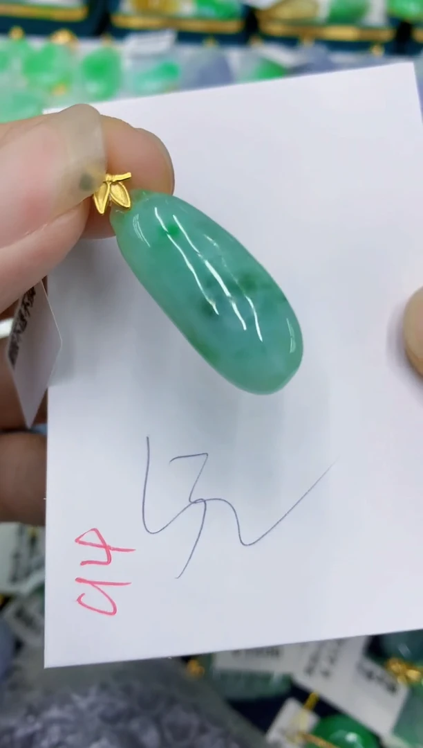 翡翠未镶嵌颈饰1111111111
