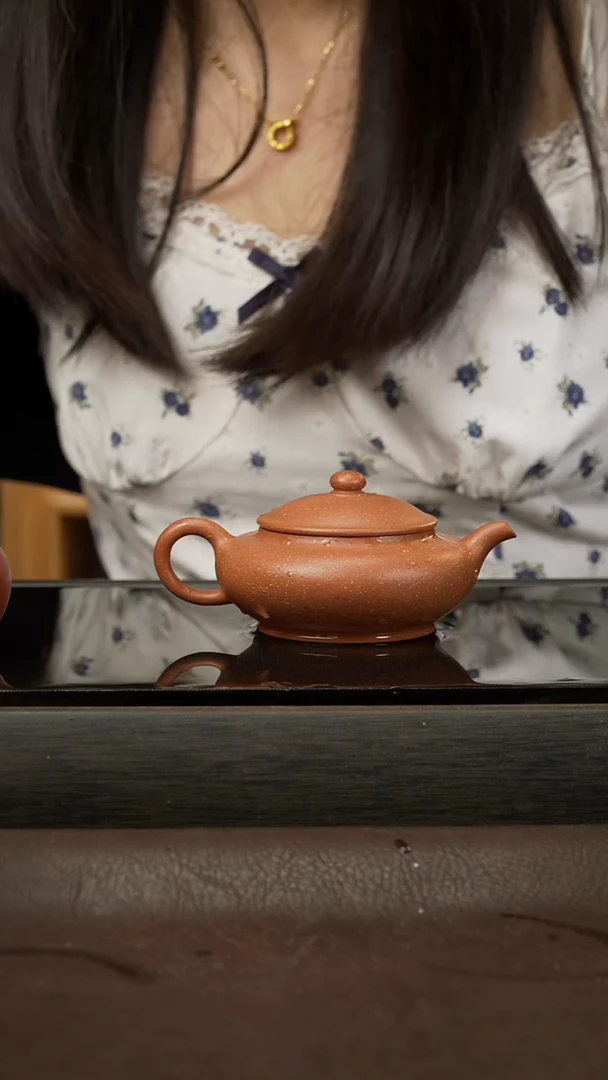 茶壶紫砂20，卧龙，降坡泥，130cc
