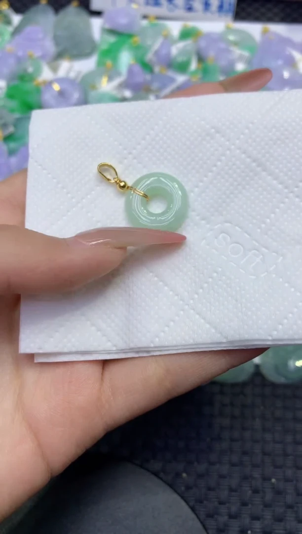 颈饰未镶嵌翡翠天然缅甸A货翡翠