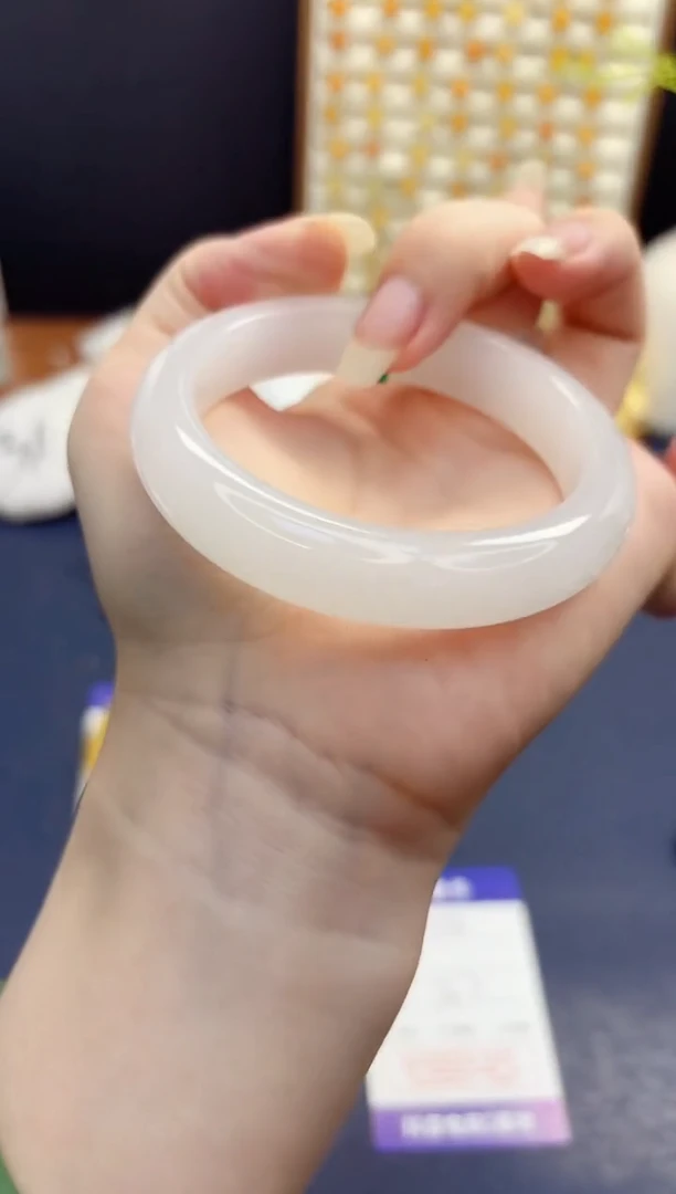 石英质玉手镯未镶嵌176-天山翠-圈口56