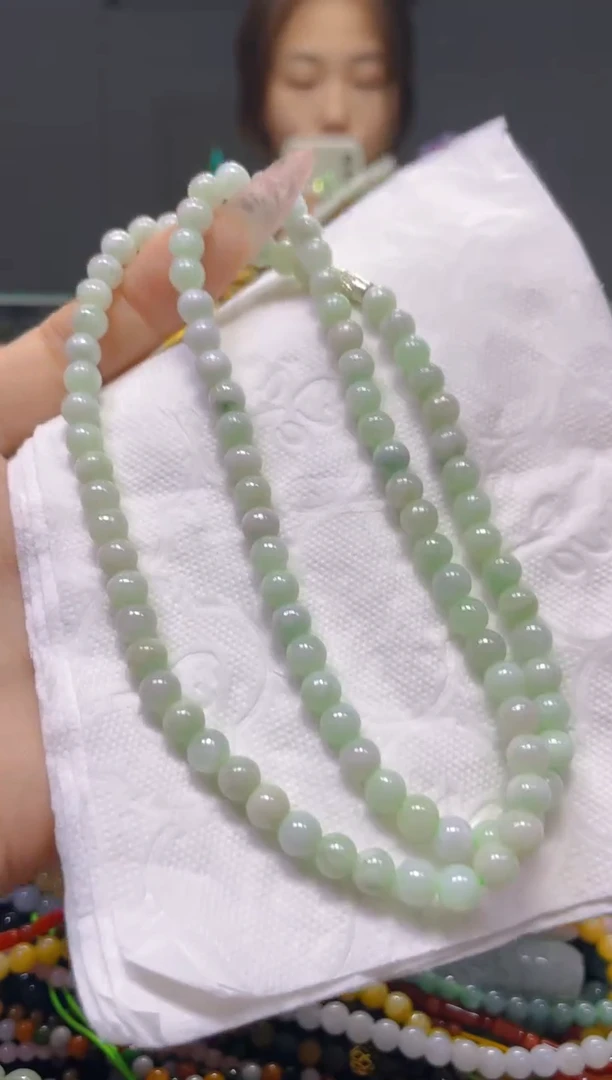 翡翠未镶嵌颈饰5MM/R/翡翠A货，一件也是批发价