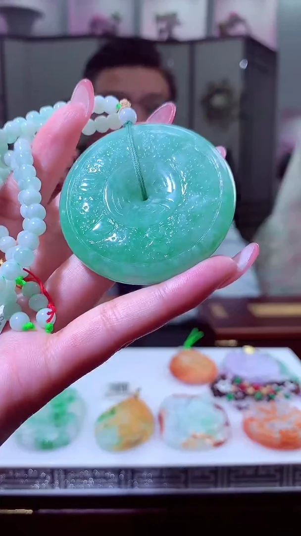 定制翡翠未镶嵌天然翡翠（拍一发一）