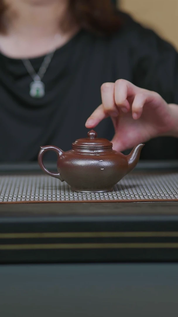 茶壶紫砂微瑕全手朱泥柴烧笑樱170cc锯钉