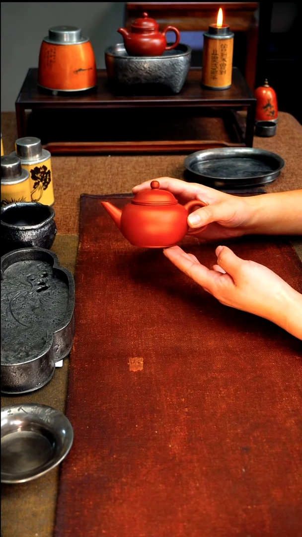 9388紫砂水平壶150mm