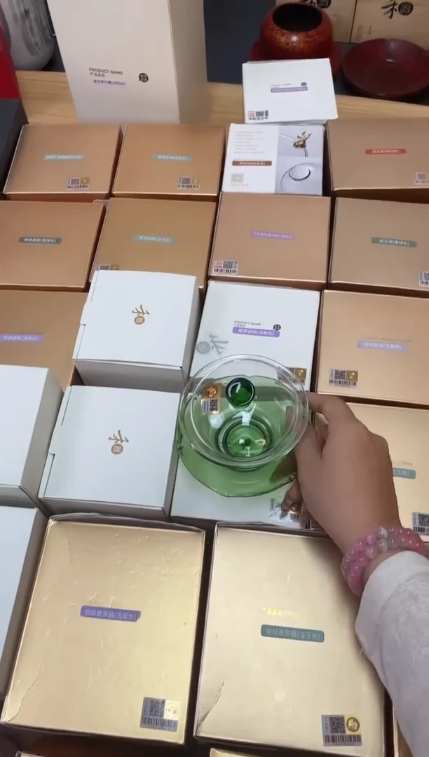 荷叶盖碗湖绿样品