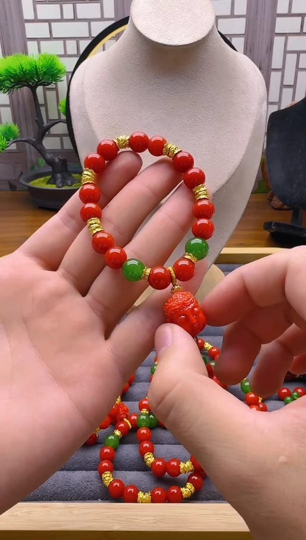 14K金镶嵌手链翡翠L49