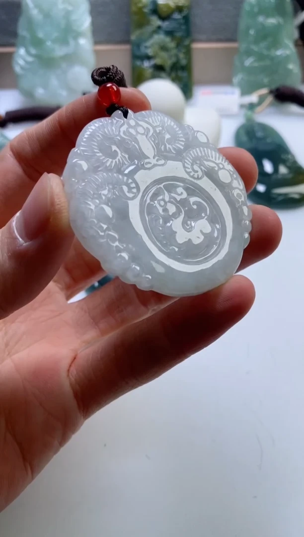 【闪购商品】翡翠挂件未镶嵌