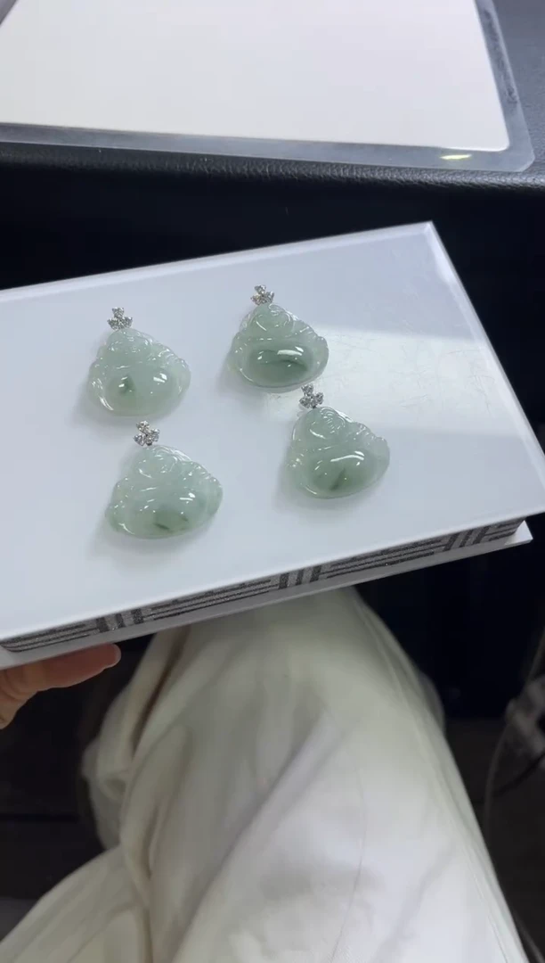颈饰18K金镶嵌翡翠P146/多样性发一件/配绳子
