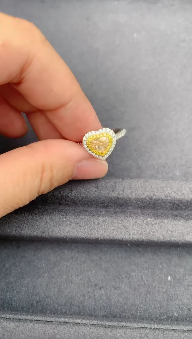 18K金镶嵌戒指/指环钻石1ct黄钻戒指  GE
