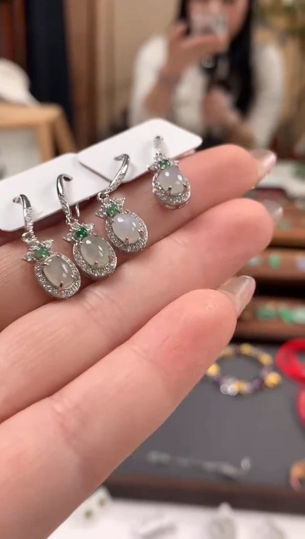 【闪购商品】翡翠耳钉银S925镶嵌耳饰多样性发货一件