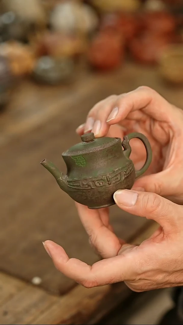 茶壶紫砂青铜器古拙紫砂