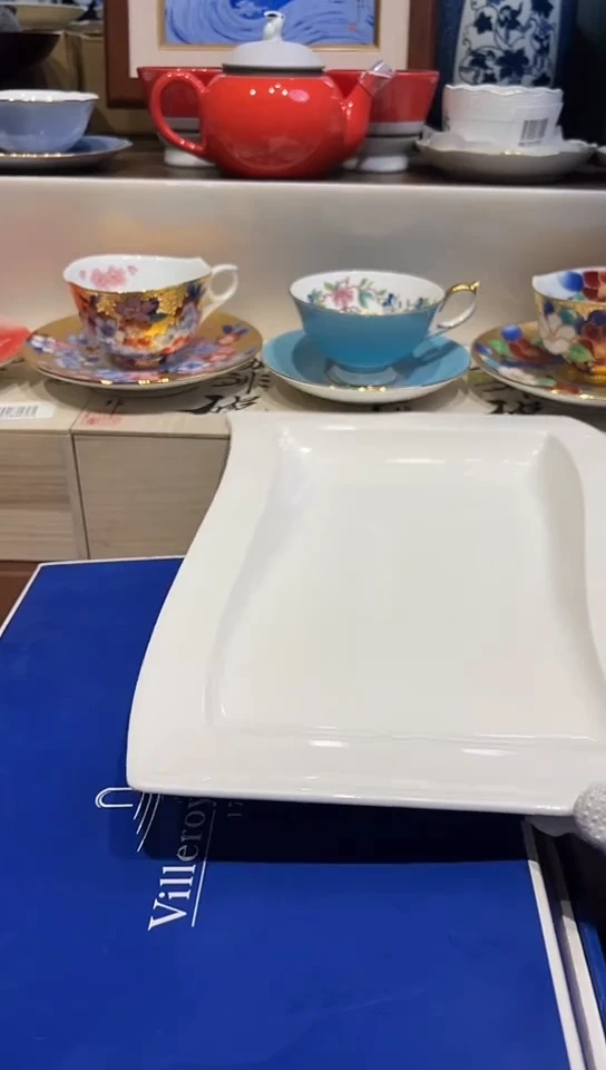 【闪购商品】中古回流瓷器好看，谨慎参拍
