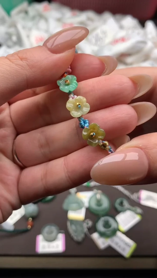 【闪购商品】翡翠手绳未镶嵌一