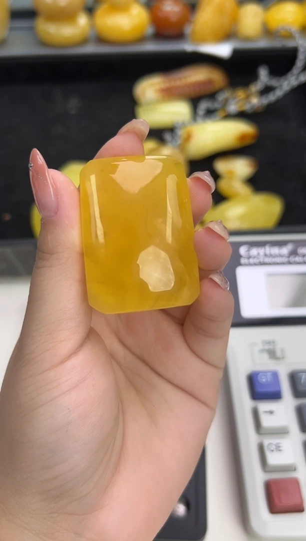 裸石琥珀未镶嵌琥珀蜜蜡吊坠