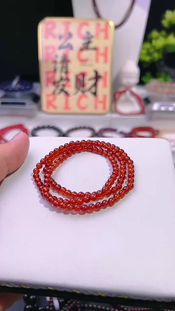 【闪购商品】黄晶手链未镶嵌天然石榴石三圈手链4.8