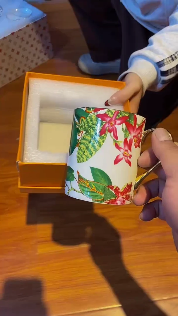 【闪购商品】鸿辉家品牌瓷器，京东包邮！
